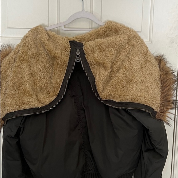 American Eagle Outfitters Jacket with Faux Fur Hood - Picture 6 of 6